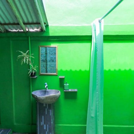 Хостел The Green Groves Нуса-Лембонган Экстерьер фото